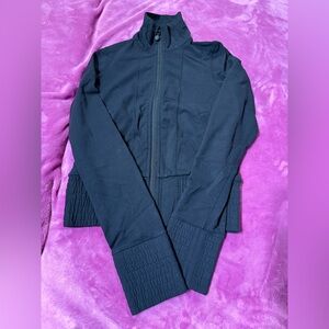 Black Zip-Up Hoodie #480